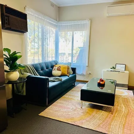Vic Horsham, Unit 1, Paddy'S Golden Patch Apartment Exterior photo